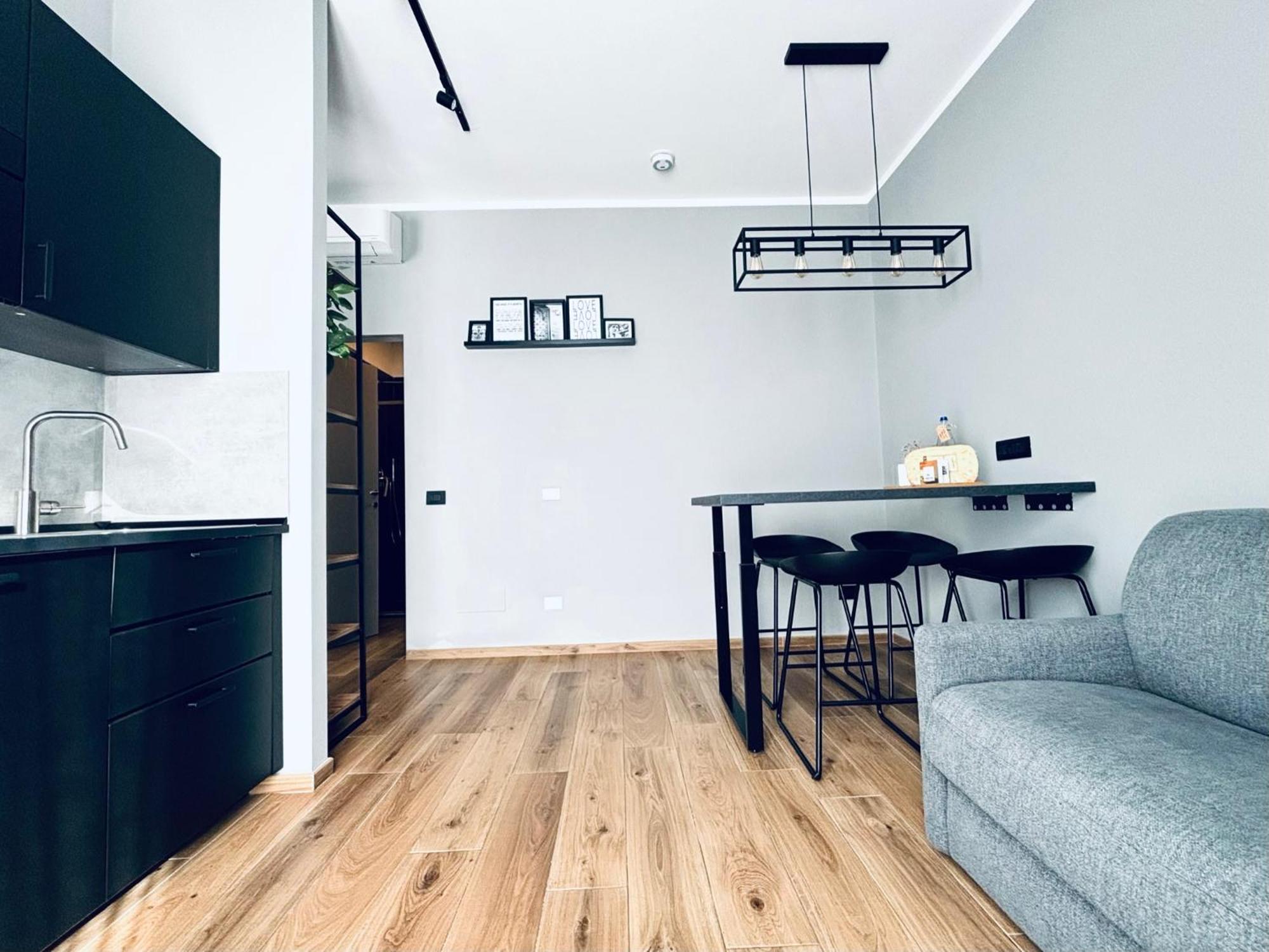 M4 Black Monolocale Moderno E Funzionale Scandicci Eksteriør billede